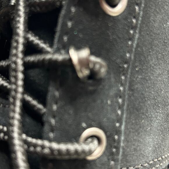 UGG Neumel Lace Up Round Toe Boot S/N 1094269 Black Women 7 NWB - Picture 11 of 11